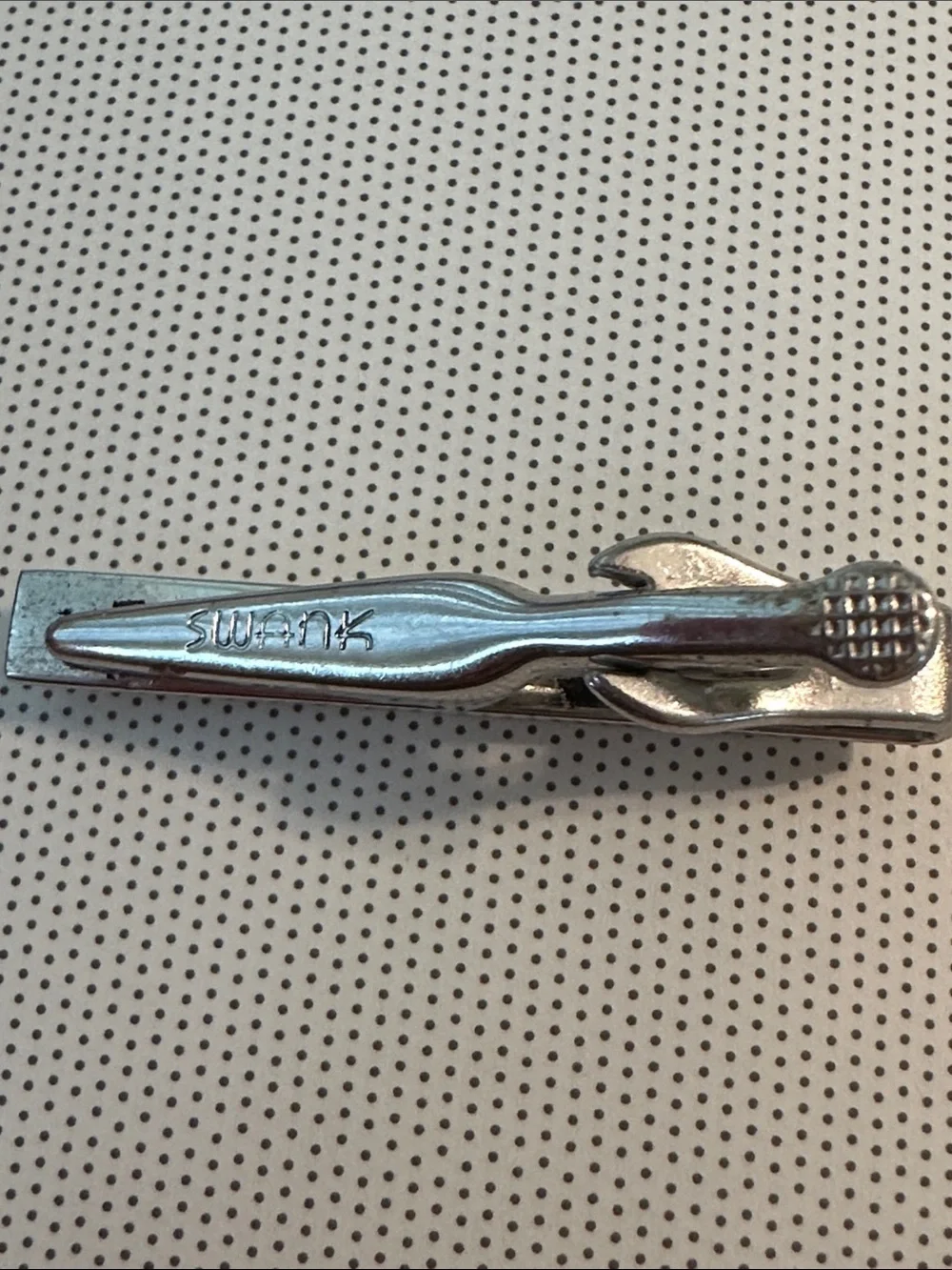Vintage Swank Silver Tone Tie Clip with Subtle‎ Leaf Engraving